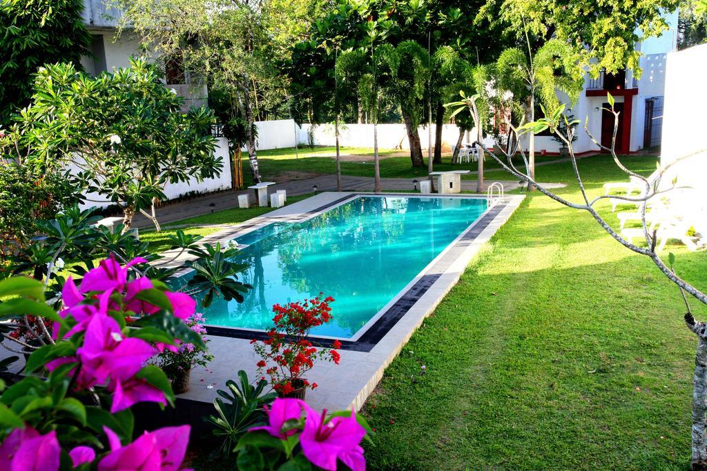 Oak Residencies Vila Kiribathgoda Exterior foto